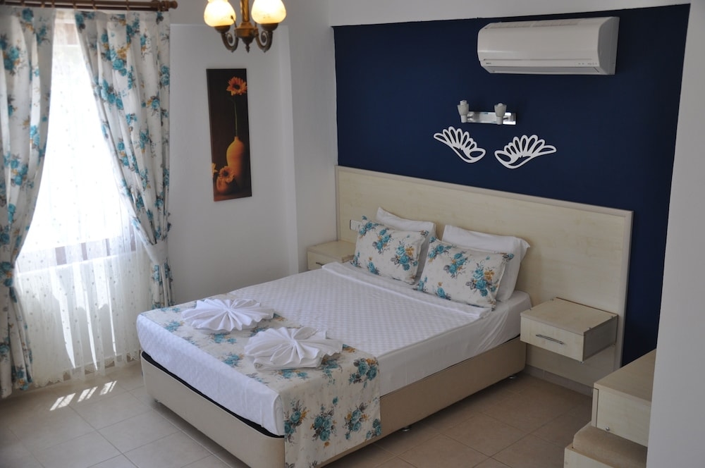 Lacivert Boutique Hotel