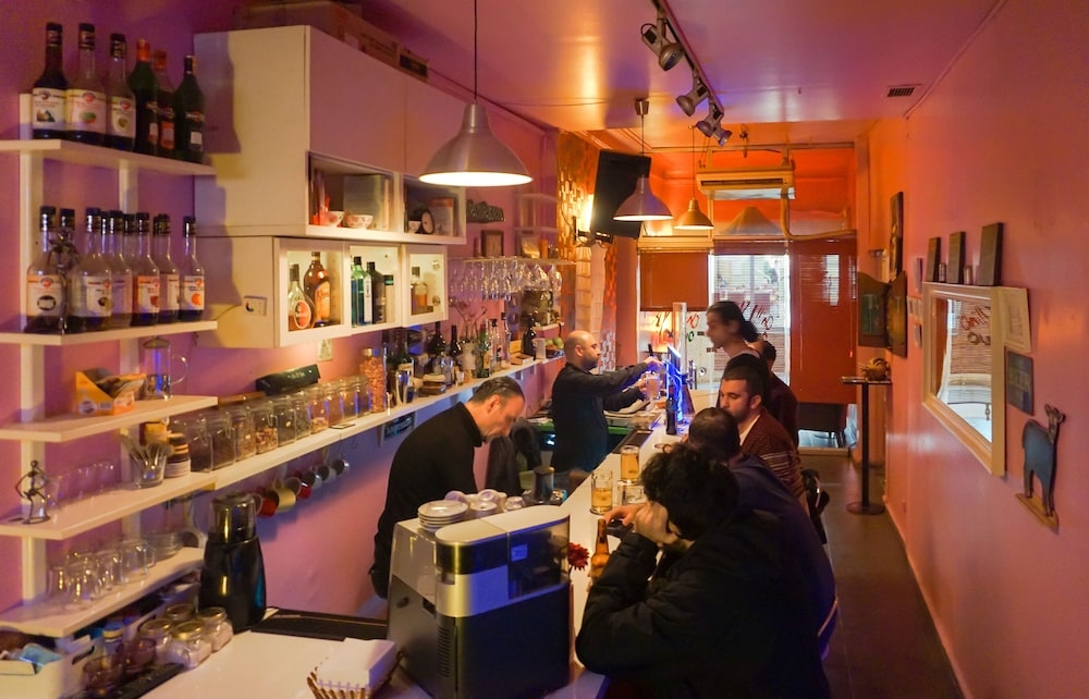 Chillout Lya Hostel Bar