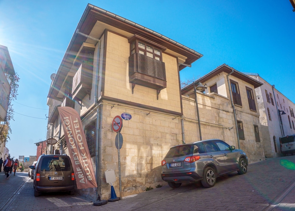Arifbey Konağı