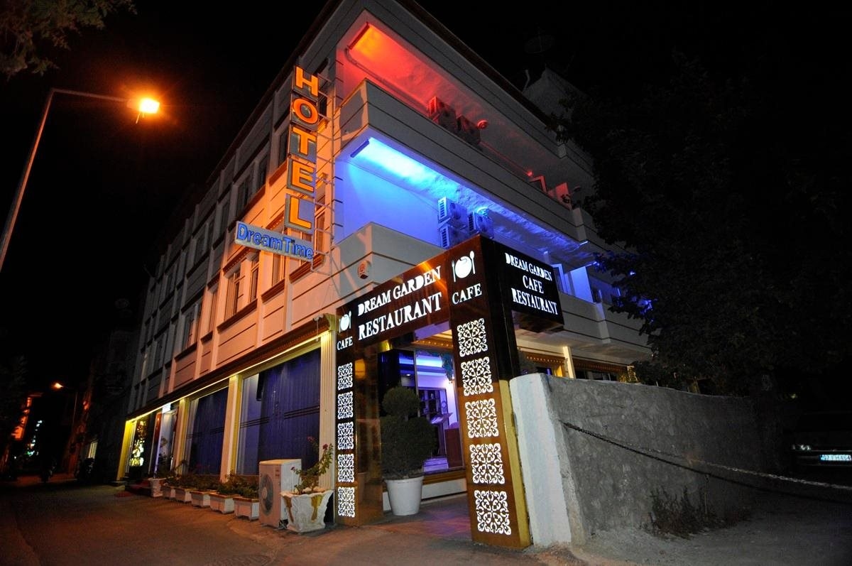 Dream Time Hotel